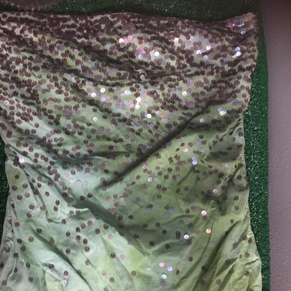 GUC Express tube top with shelf bra with sequins size large green